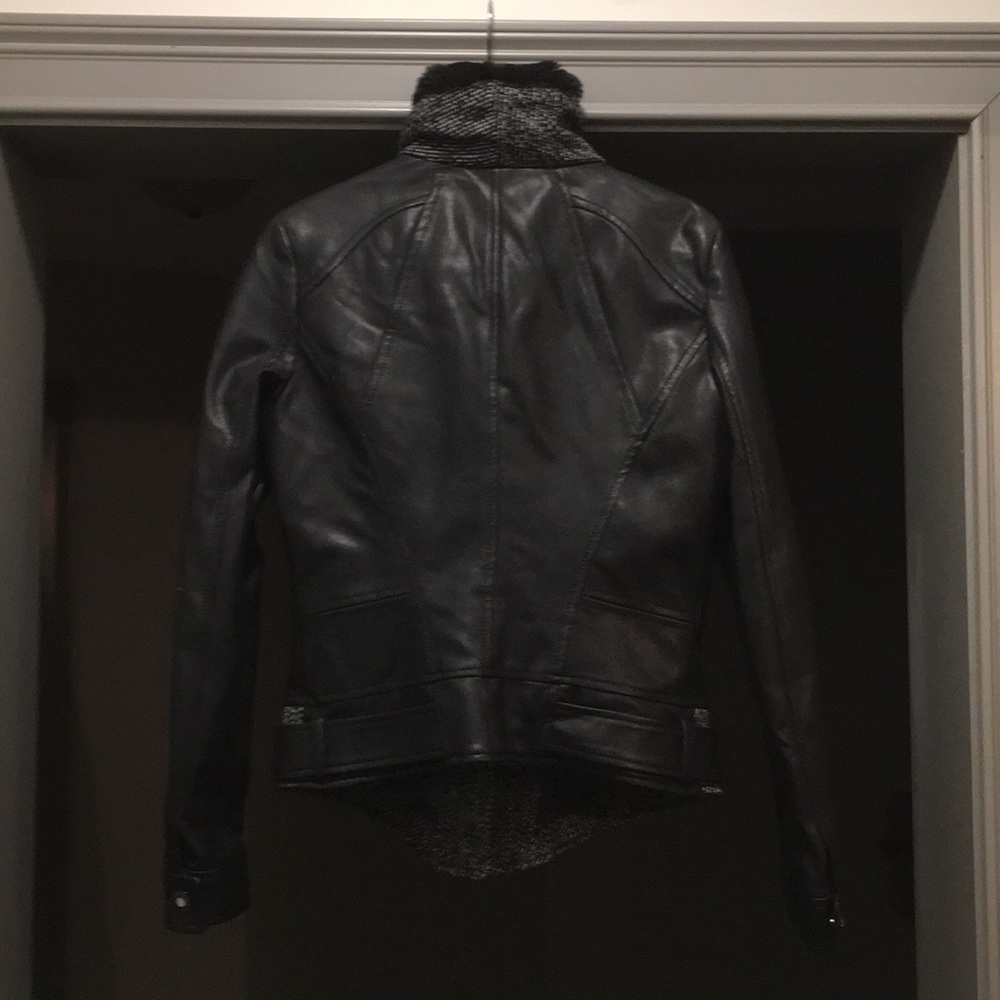 Guess Los Angeles Black Coat - Picture 3 of 6